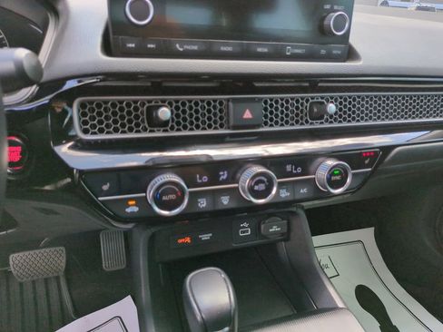Used 2022 Honda Civic EX image 24