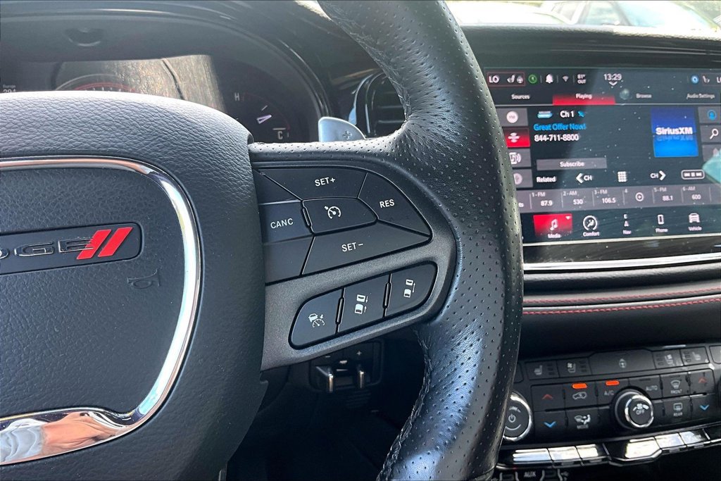 Used 2025 Dodge Durango R/T AWD/4WD image 12
