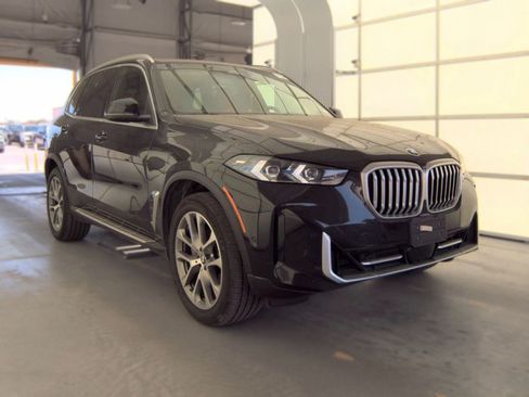 Used 2026 BMW X5 xDrive40i AWD/4WD image 5