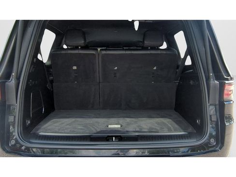 Used 2024 Jeep Wagoneer Series II RWD image 9