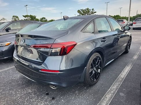 Certified 2025 Honda Civic Sport image 2