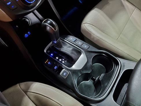 Used 2018 Hyundai Santa Fe Limited image 37