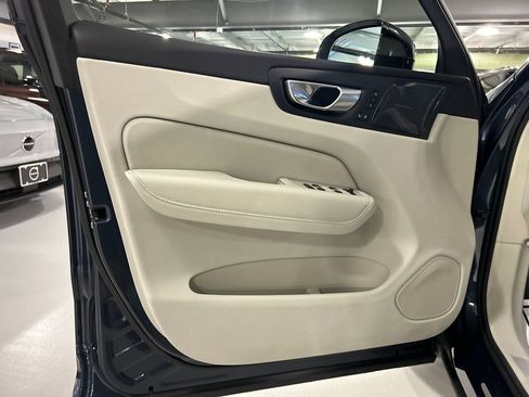 Used 2026 Volvo XC60 B5 Ultra w/ Protection Package Premier AWD/4WD image 9