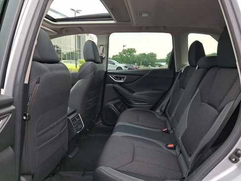 Certified 2023 Subaru Forester Premium AWD/4WD image 11