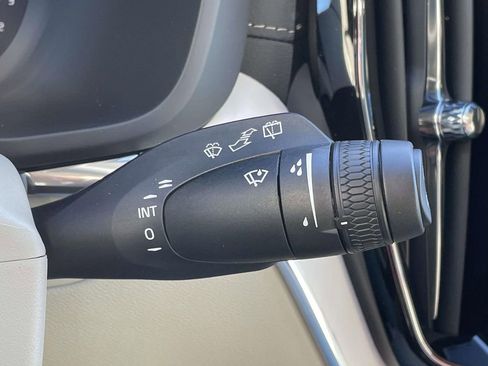 New 2026 Volvo XC60 B5 Ultra w/ Protection Package Premier image 13