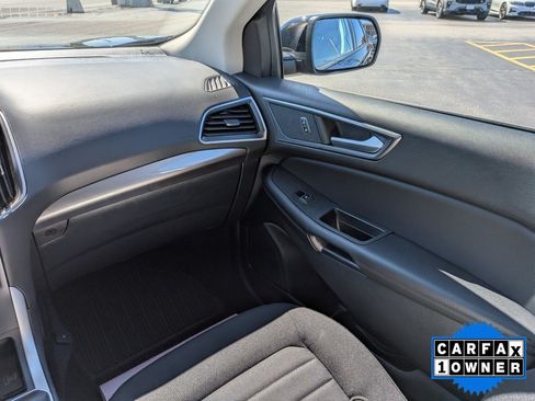 Certified 2024 Ford Edge SE w/ Black Appearance Package AWD/4WD image 17