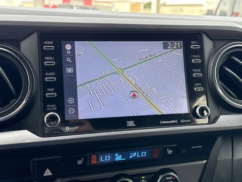 Used 2023 Toyota Tacoma TRD Off-Road w/ TRD Premium Off Road Package image 22