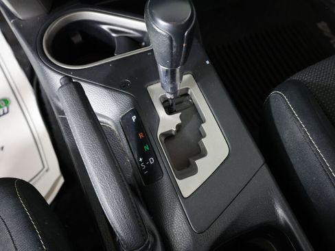 Used 2016 Toyota RAV4 XLE image 38