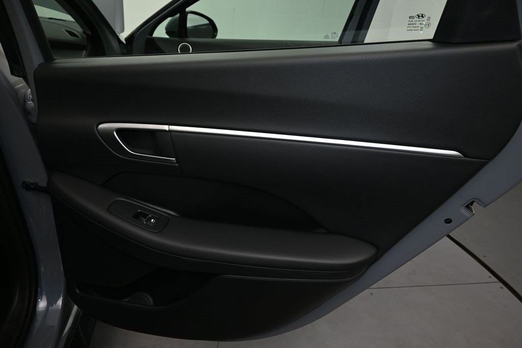 Used 2026 Hyundai Sonata SEL FWD image 12