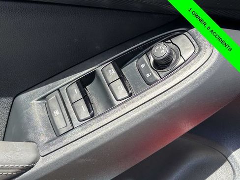 Used 2024 Subaru Crosstrek 2.0i Premium AWD/4WD image 11