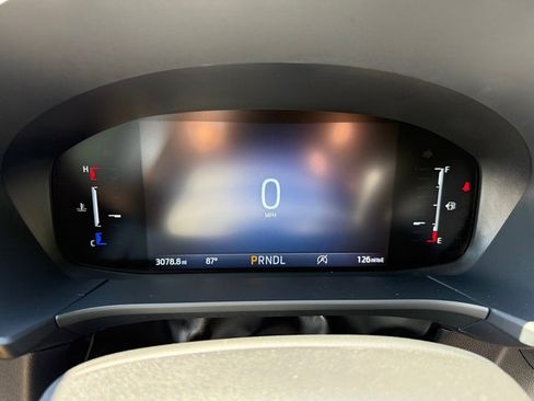 Used 2025 Ford Escape ST-Line AWD/4WD image 19
