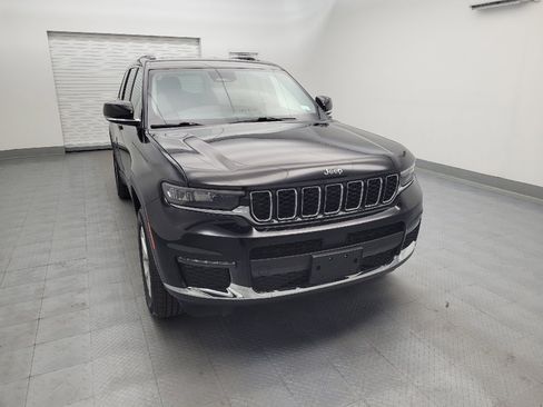 Used 2023 Jeep Grand Cherokee L Limited AWD/4WD image 14