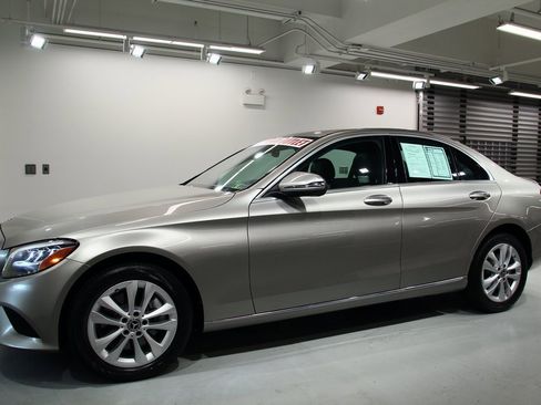 Used 2019 Mercedes-Benz C 300 4MATIC Sedan image 14