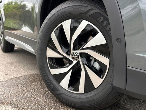 New 2026 Volkswagen Tiguan S image 2