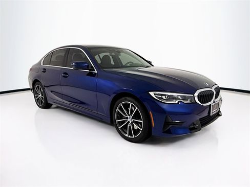 Used 2019 BMW 330i xDrive 330i xDrive image 9