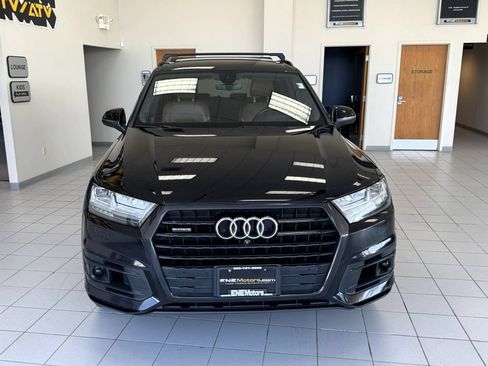 Used 2018 Audi Q7 3.0T Prestige AWD/4WD image 3