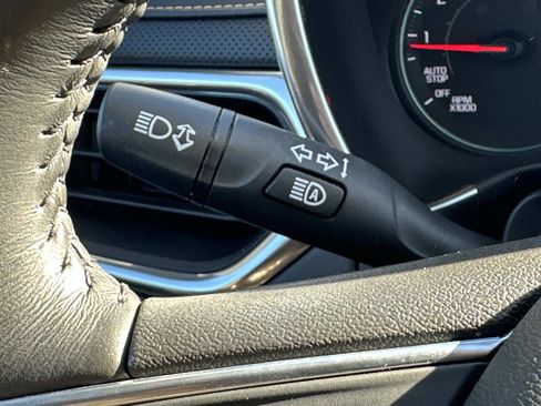 Certified 2022 Chevrolet Equinox Premier w/ LPO, Floor Liner Package image 26