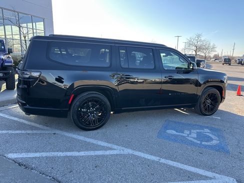 New 2026 Jeep Grand Wagoneer L Limited image 35