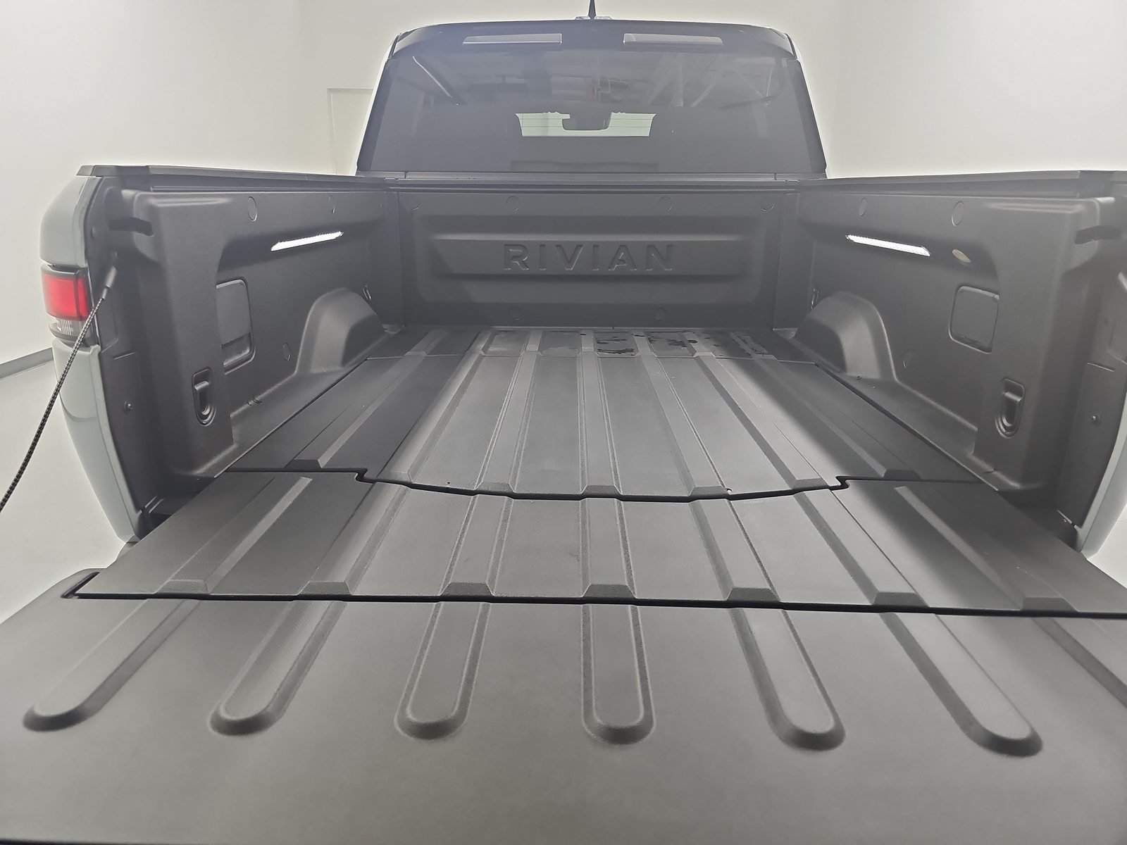 Used 2023 Rivian R1T Adventure Quad AWD/4WD image 15