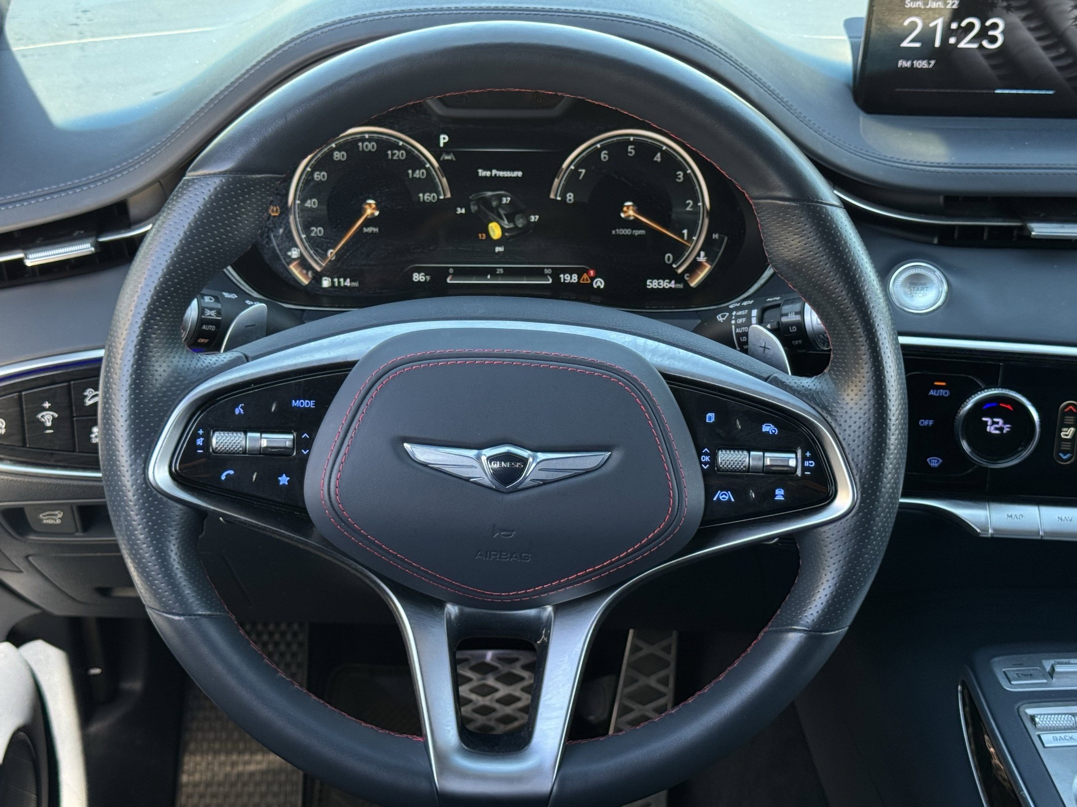 Used 2022 Genesis GV70 3.5T Sport w/ Sport Prestige Package AWD/4WD image 13