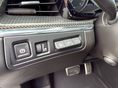 Used 2020 Cadillac XT5 Sportv AWD/4WD image 19