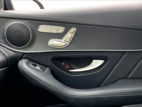 Certified 2021 Mercedes-Benz GLC 300 4MATIC image 33