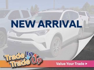 Used 2017 Toyota RAV4 LE image 1