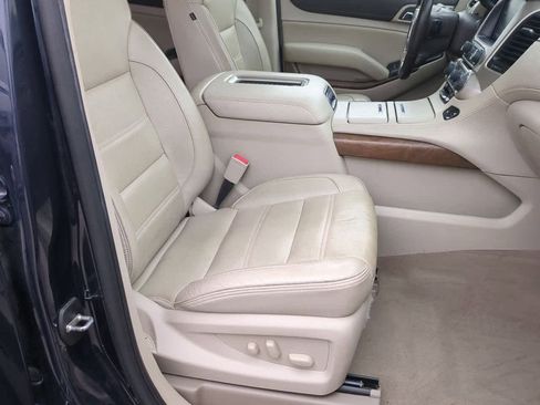 Used 2019 GMC Yukon XL Denali w/ Open Road Package image 23