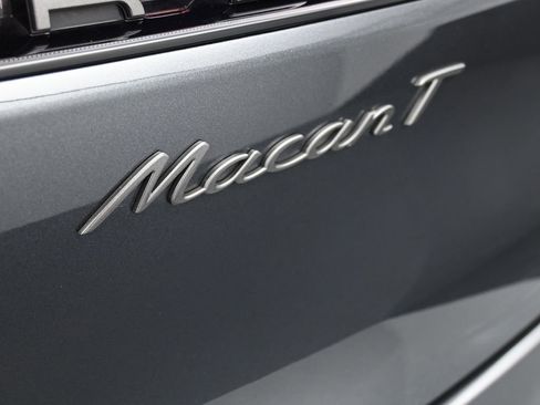 Certified 2024 Porsche Macan Turbo image 8