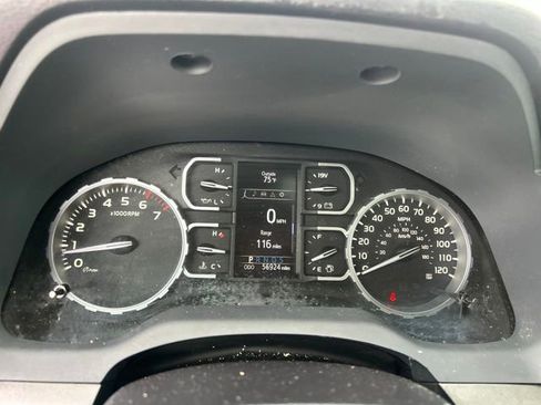 Used 2021 Toyota Tundra SR5 w/ SR5 Upgrade Package RWD image 21