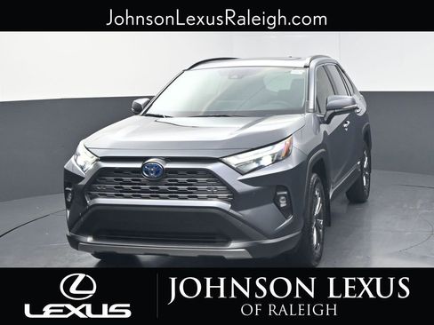 Used 2023 Toyota RAV4 Limited image 5