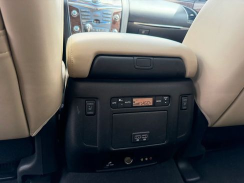 Used 2017 Nissan Armada Platinum RWD image 26