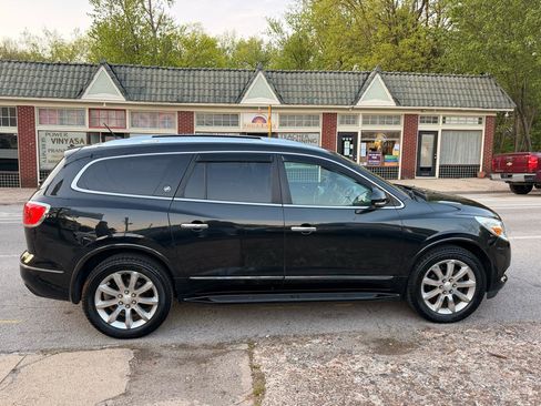 Used 2013 Buick Enclave Premium w/ Trailering Provision Package FWD image 9