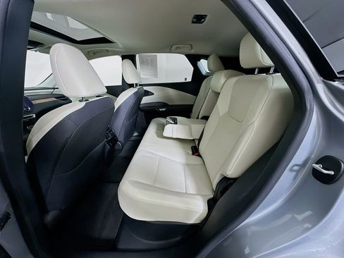 Used 2024 Lexus RX 350 Premium w/ Accessory Package (Z1) FWD image 29