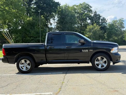 Used 2016 RAM 1500 Express AWD/4WD image 4
