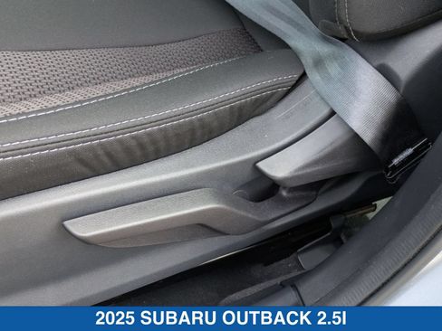 Certified 2025 Subaru Outback AWD/4WD image 27