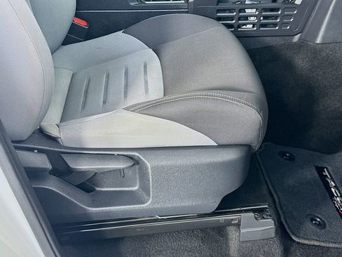 Used 2024 Toyota Tacoma TRD Off-Road image 22