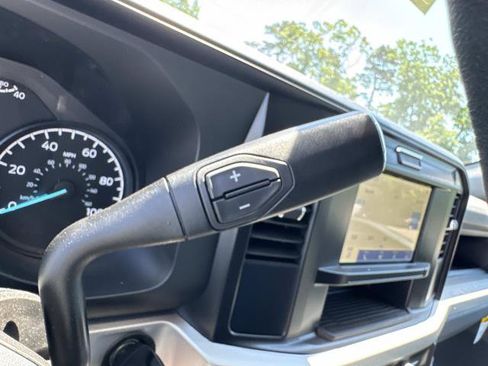 New 2026 Ford F550 4x4 Crew Cab image 40