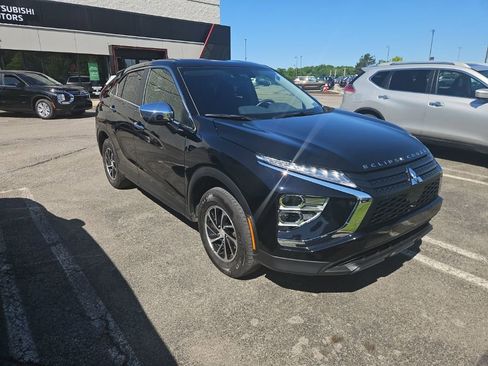 Used 2024 Mitsubishi Eclipse Cross ES AWD/4WD image 1