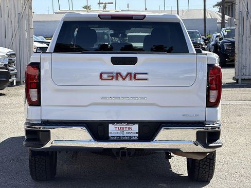 Used 2024 GMC Sierra 1500 SLE AWD/4WD image 6