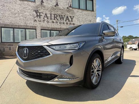 Used 2024 Acura MDX SH-AWD w/ Advance Package image 2