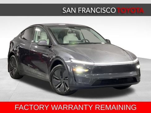 Used 2026 Tesla Model Y Long Range image 7