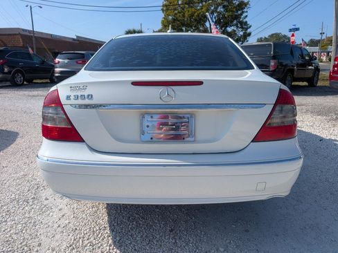 Used 2007 Mercedes-Benz E 350 Sedan w/ Premium Pkg 1 image 6