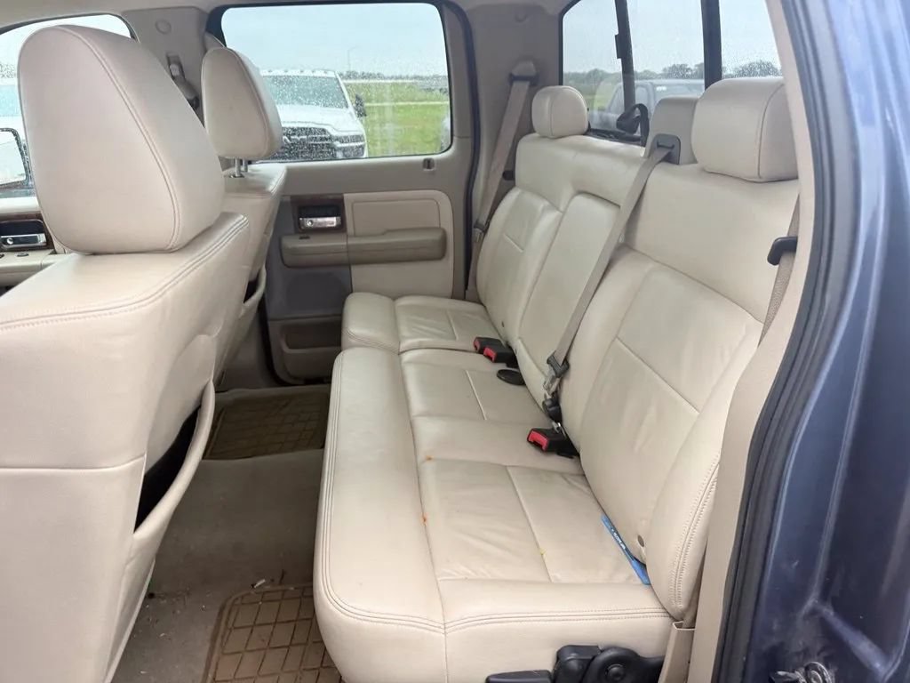 Used 2004 Ford F150 Lariat AWD/4WD image 13