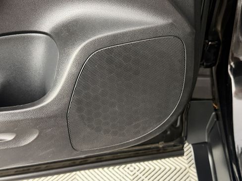 Used 2016 Honda CR-V Touring image 28