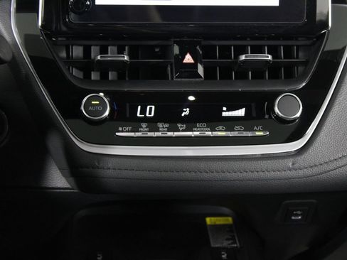 Used 2024 Toyota Corolla XSE FWD image 21