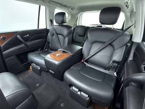 Used 2019 INFINITI QX80 Luxe image 41