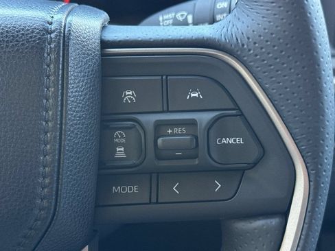 New 2026 Toyota 4Runner SR5 AWD/4WD image 31