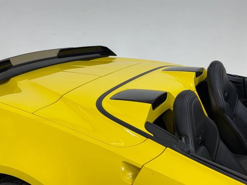 Used 2018 Chevrolet Corvette Z06 RWD image 42