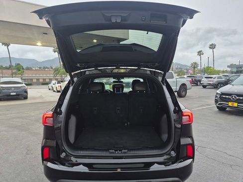 Used 2024 Ford Escape ST-Line image 31